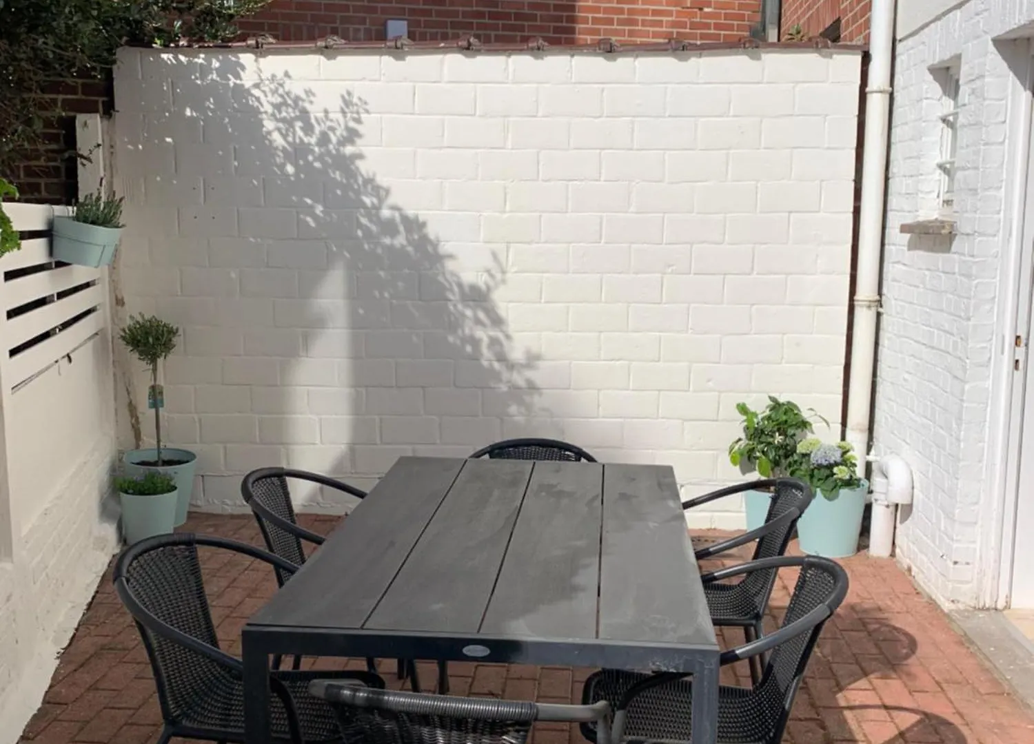 Apartament Une Belle Etage A Stockel With Charming Patio Bruksela
