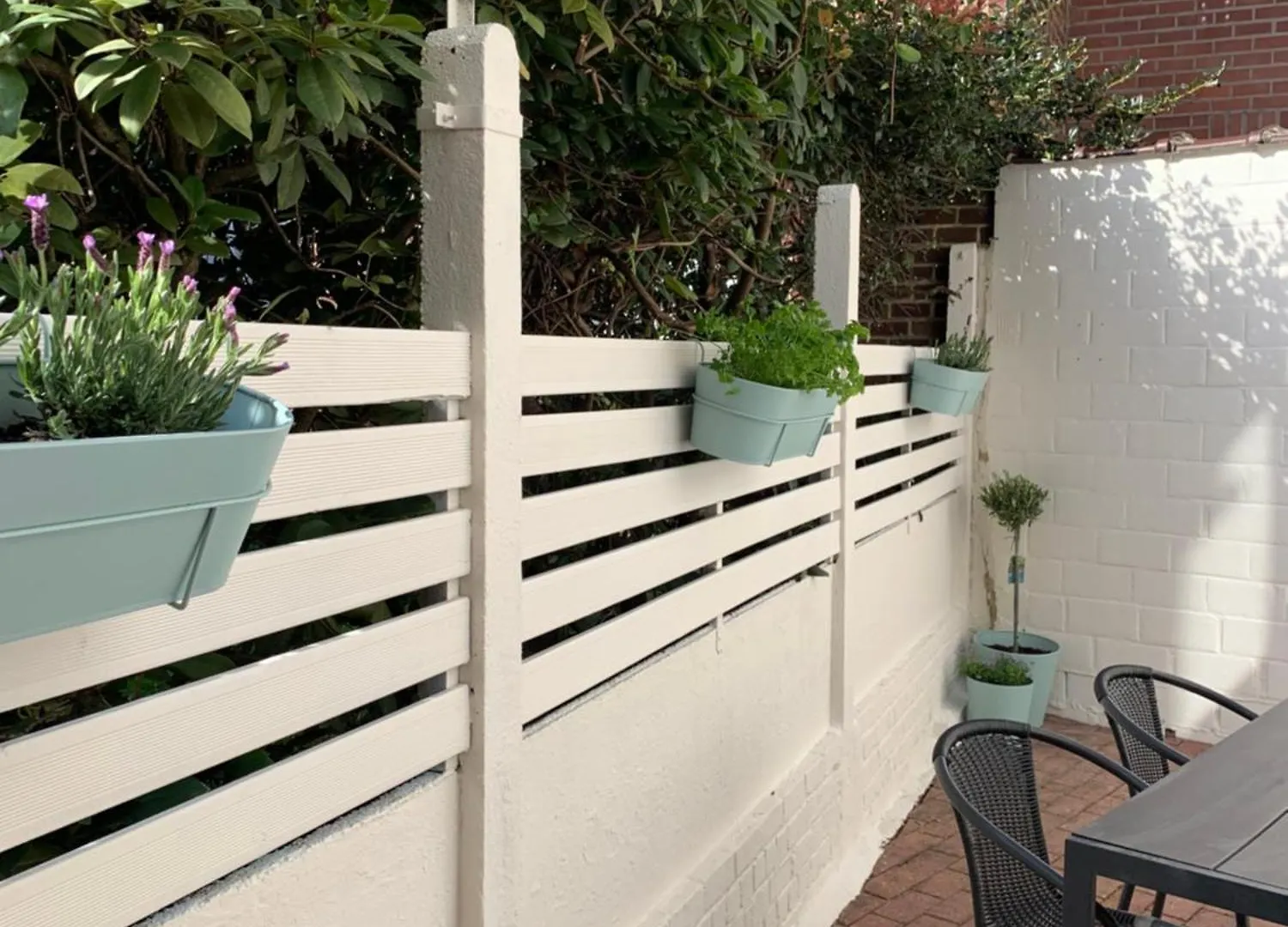 Une Belle Etage A Stockel With Charming Patio Bruksela 0*,